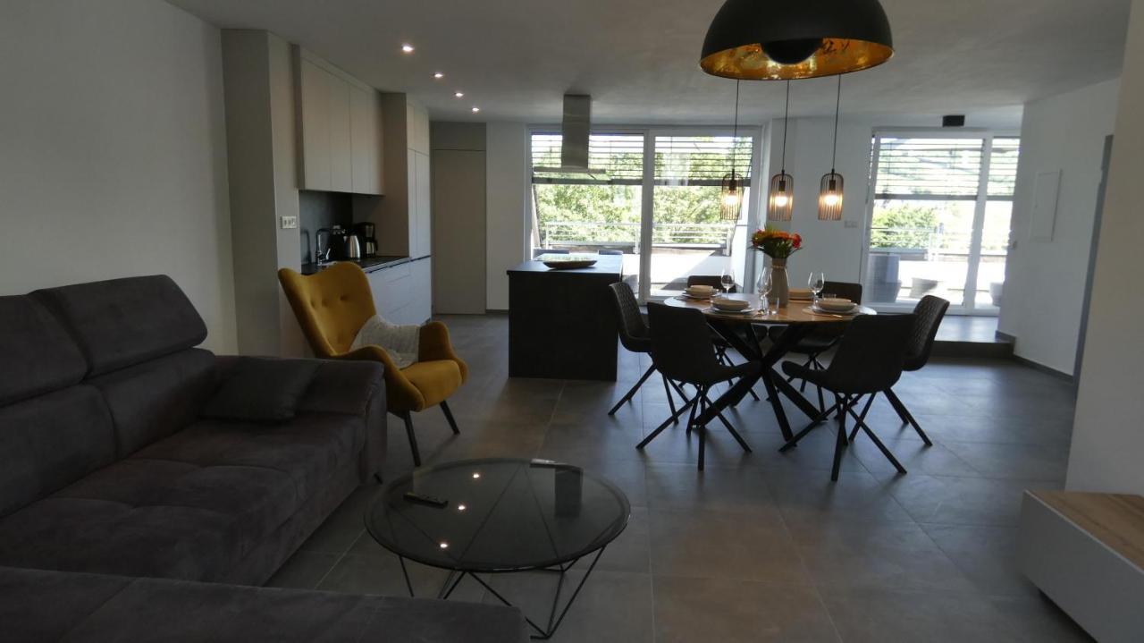 Moselufer Apartments Ürzig Exteriér fotografie