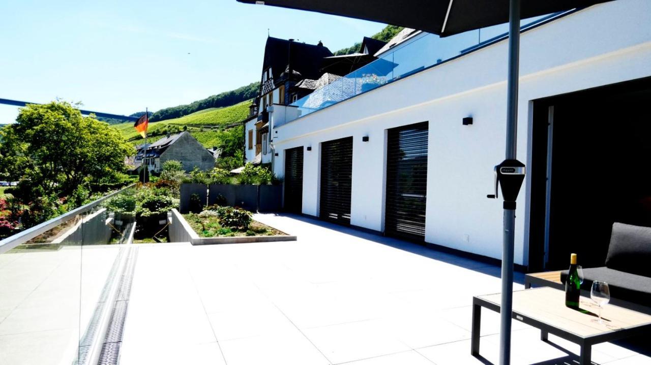Moselufer Apartments Ürzig Exteriér fotografie
